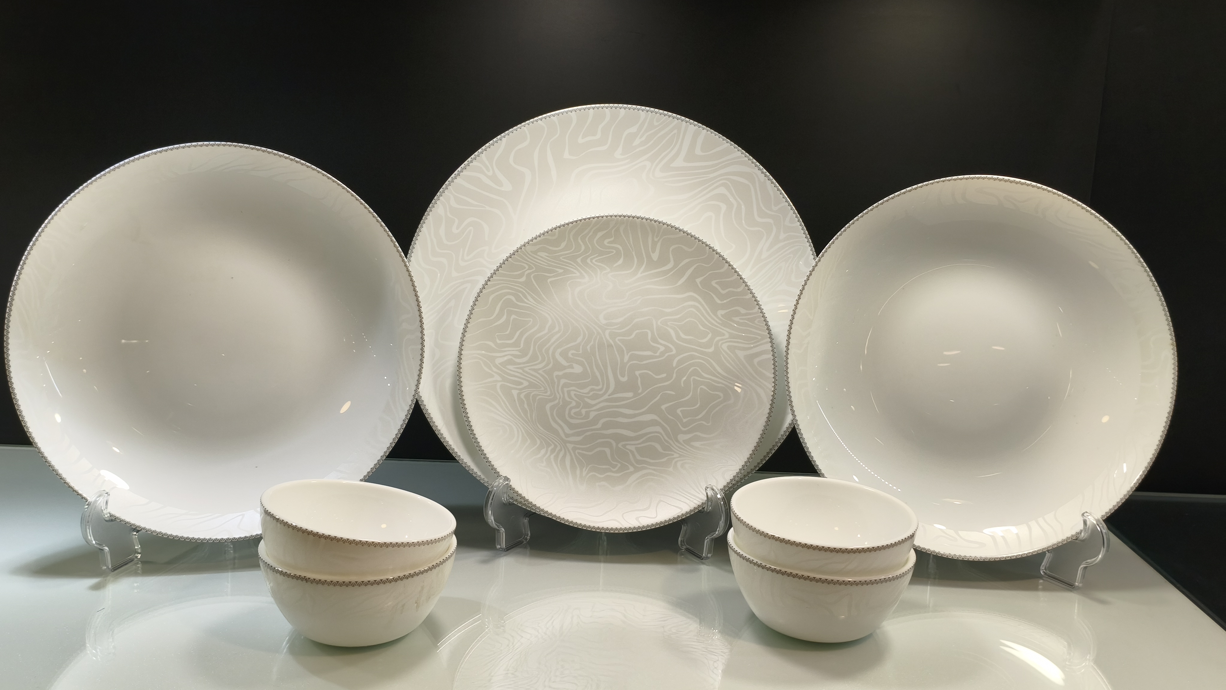 سرویس  ارکوپال ۲۶ پارچه کوین طوسی